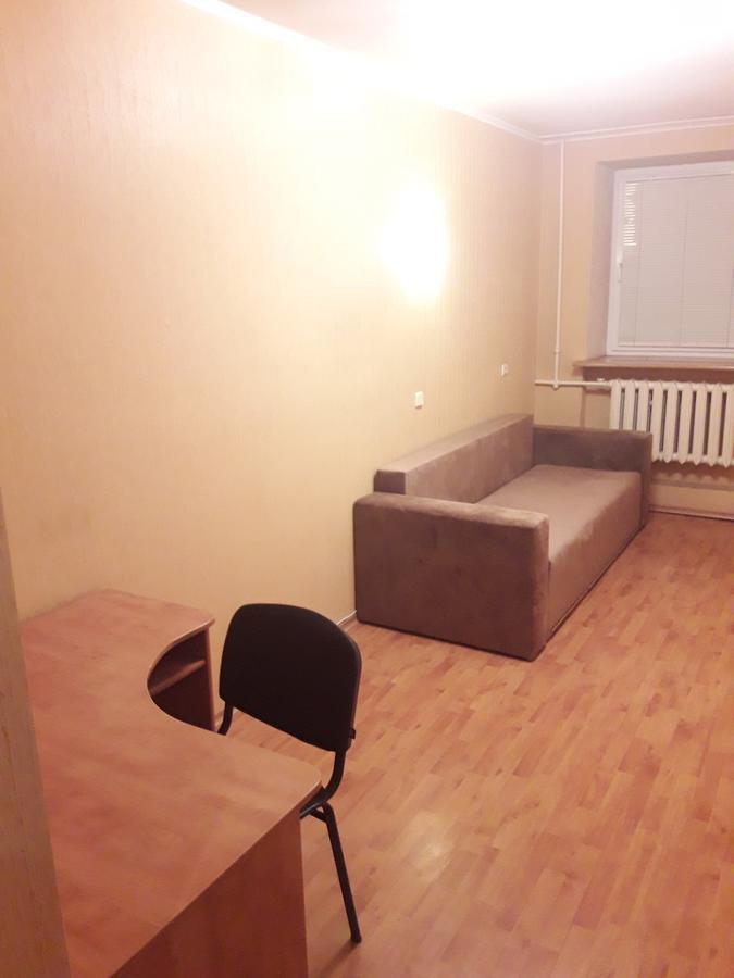 Appartment Near M. 23 Serpnya Charkiv Exteriör bild
